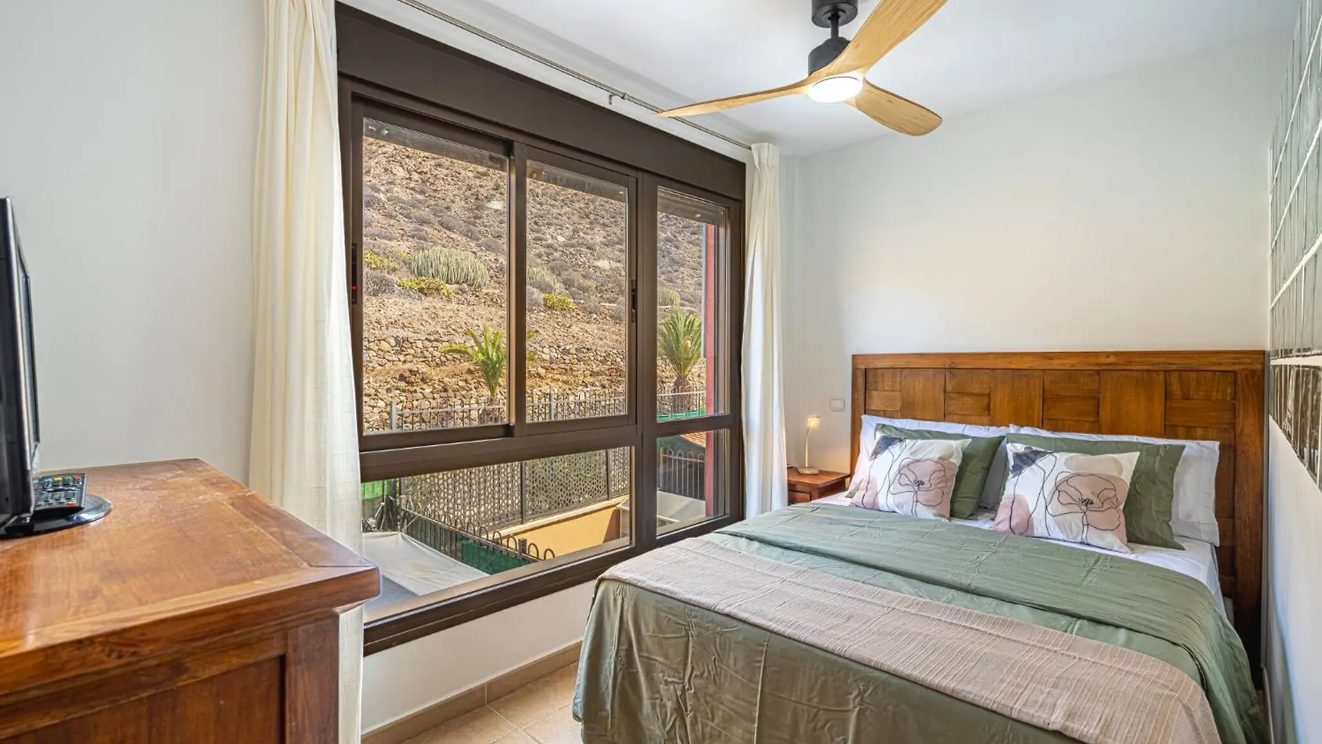 As De Casas - Apartment In Palm Mar - El Mocan